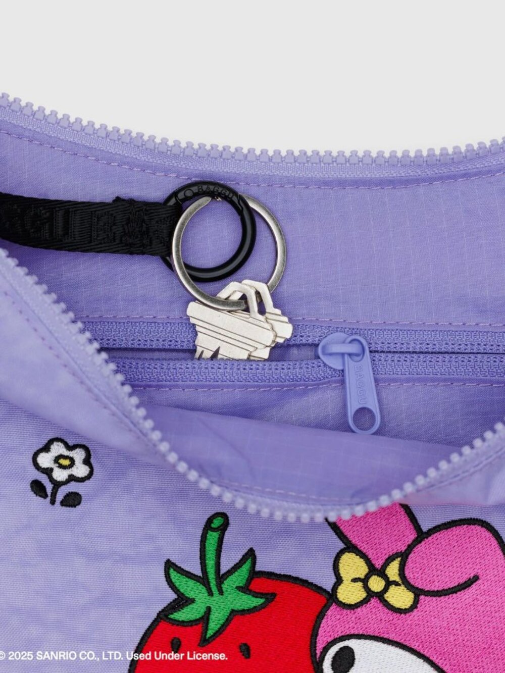 NWT Baggu Medium Crescent Bag - Embroidered My Melody Strawberry - Picture 5 of 5